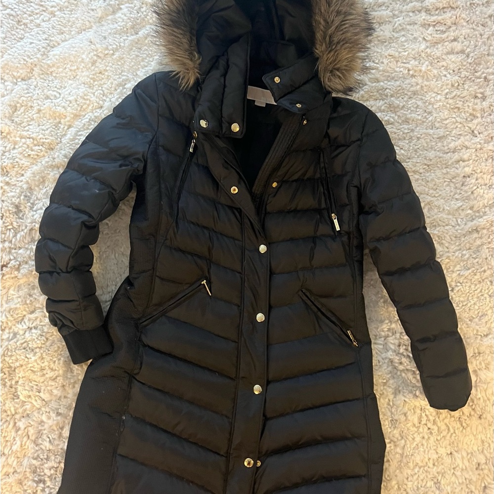 Michael Kors Black Quilted Long Puffer Coat with Faux Fur Trim Hood